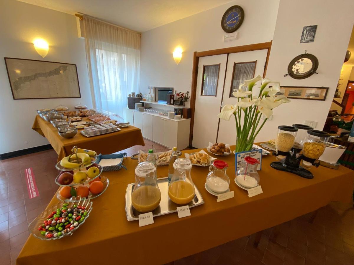 Hotel Miriam Sestri Levante Bagian luar foto
