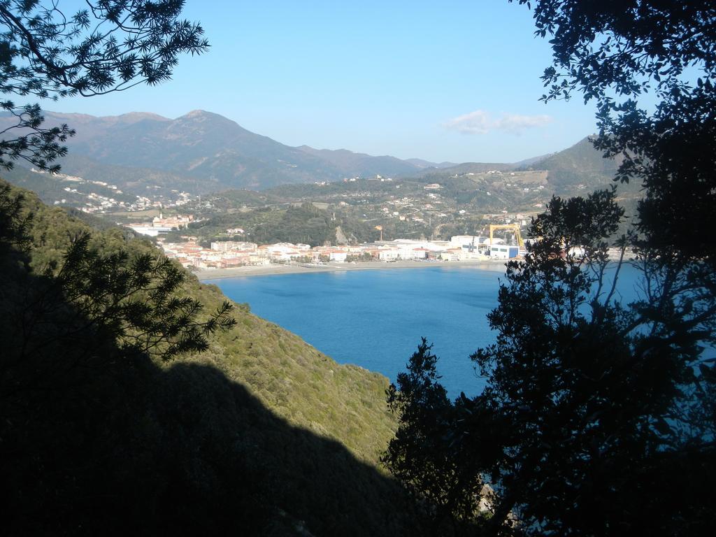 Hotel Miriam Sestri Levante Bagian luar foto